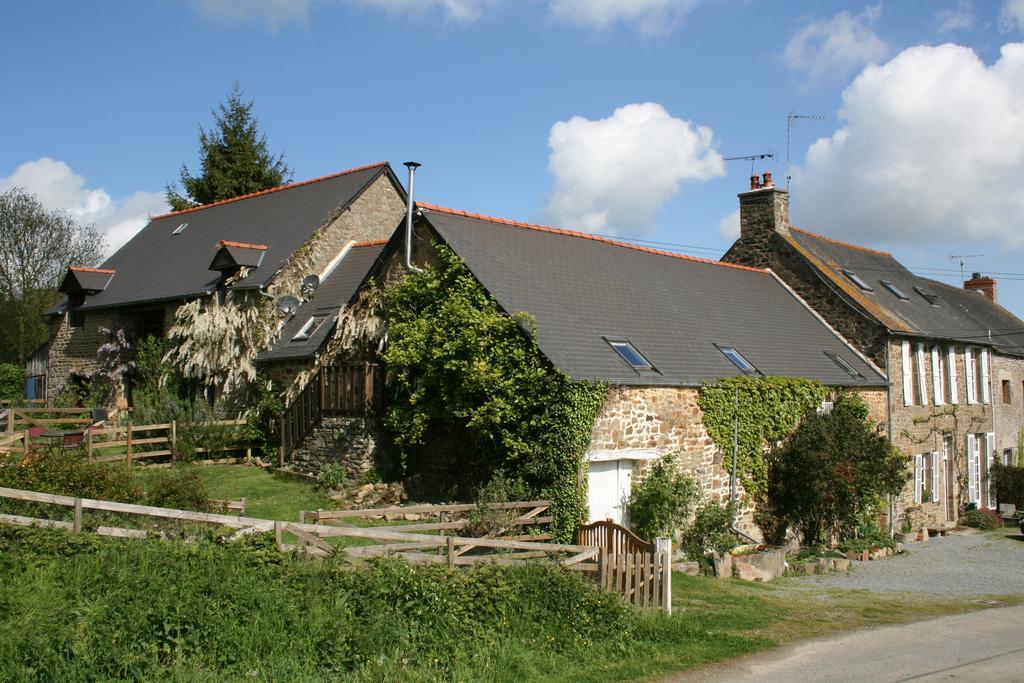 Chambres D'Hotes Ferme De La Baie Roz sur Couesnon Bagian luar foto