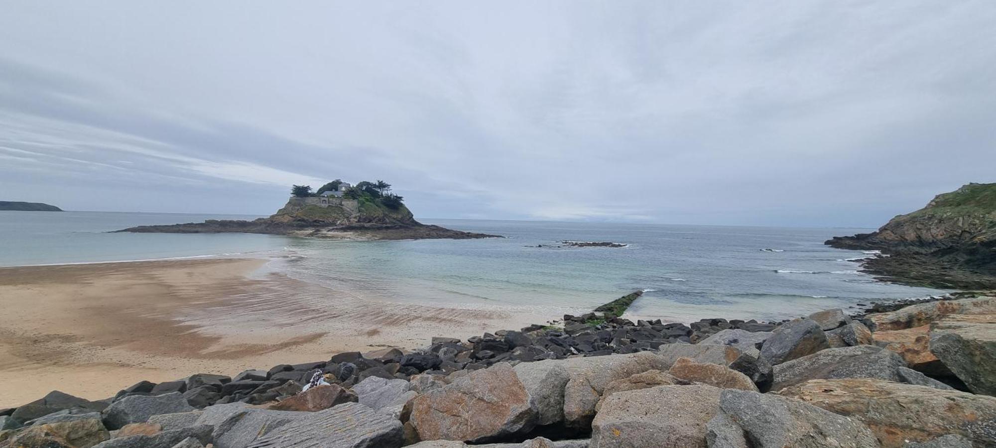 Chambres D'Hotes Ferme De La Baie Roz sur Couesnon Bagian luar foto